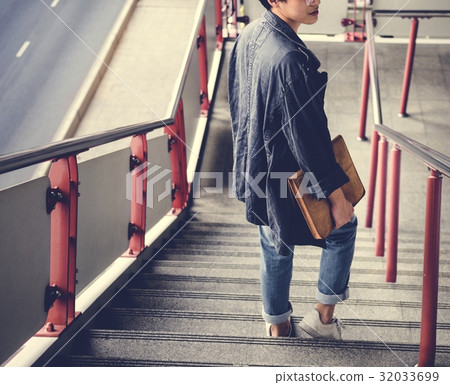 Young man commuter daily life routine lifestyle Young man commuter daily life routine lifestyle 32033699
