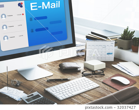 Communication Connection Message Networking 32037427