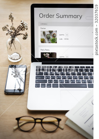 E-Commerce Online Shopping Plant Sale E-Commerce Online Shopping Plant Sale 32037619