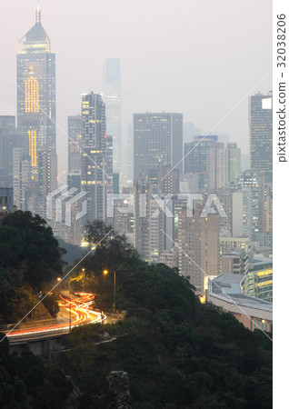 urban city night and traffic road 32038206