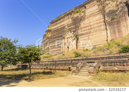 Mingun Pahtodawgyi Temple in Mandalay 32038237