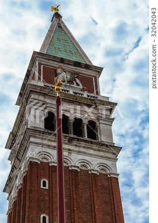 Closed up San marco bell tower with blue sky  32042043