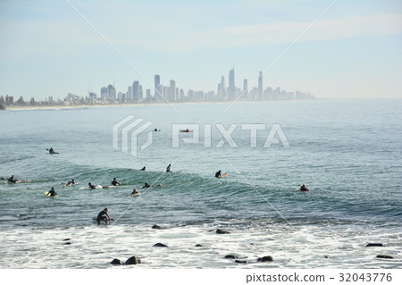 Gold Coast Gold Coast 32043776