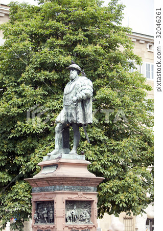 Statue of Christoph Duke of Wuerttemberg on Caste Statue of Christoph Duke of Wuerttemberg on Caste 32046261