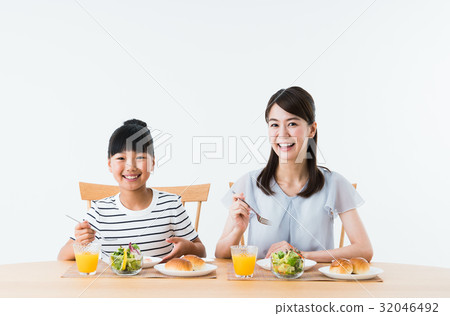母嬰（早餐） 32046492