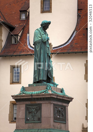 Schiller monument in Stuttgart.. 32046513
