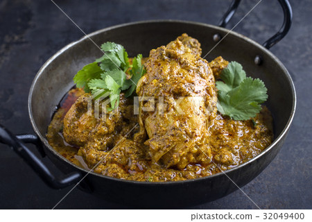 Chicken Tikka Masala in Bowl 32049400