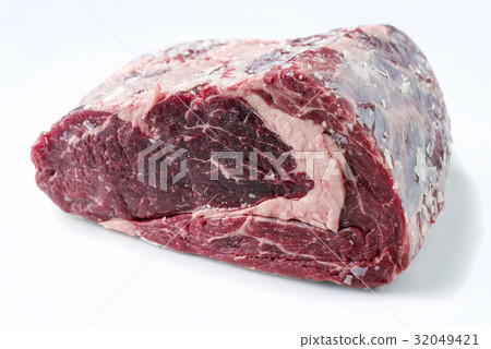 Dry Aged Entrecote Steak - isolated 32049421