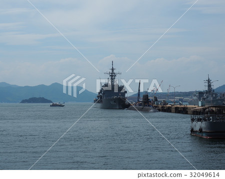 潛艇和戰艦 32049614