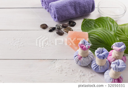 Spa treatment and aromatherapy background 32050331
