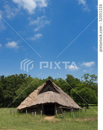 Restoration of Kazusuri shell mounds Pit dwellings 32051158