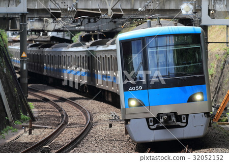 小田急線 小田急線 32052152