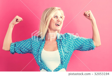 Powerful young woman Powerful young woman 32053194