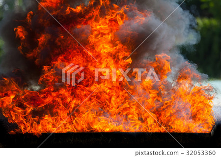 Movement flame fire. 32053360