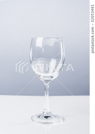 vine glass on white backgeound isolated 32053491