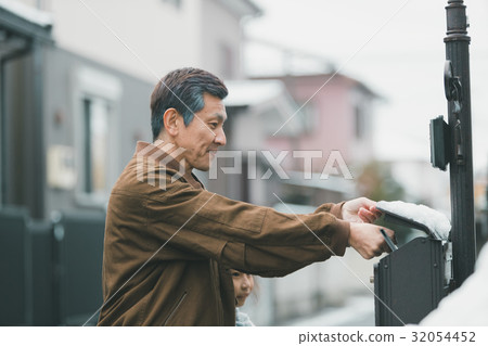 老人 男人 男 32054452
