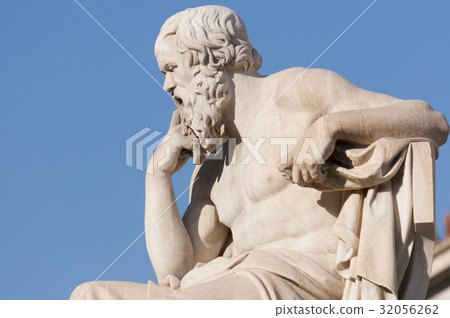 classic statue Socrates 32056262