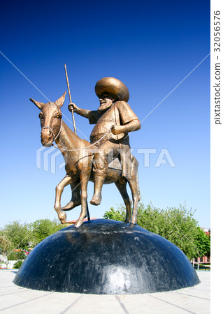 Nasreddin Hodja 32056576