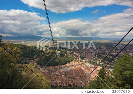 the ropeway with overlooking the old city Brasov 32057620