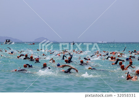 Swimming competition 32058331