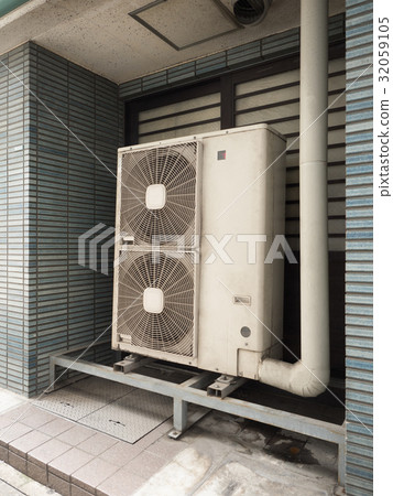 空調室外機 32059105