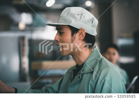 工廠 男人 男 32059585