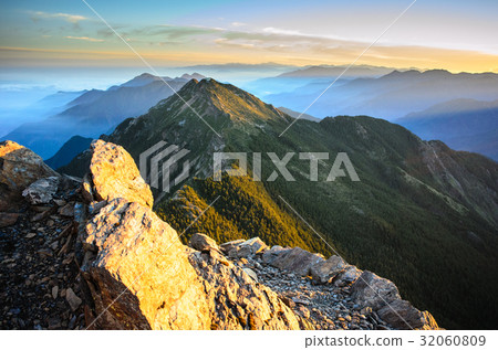 Far from Yushan North Peak Far from Yushan North Peak 32060809