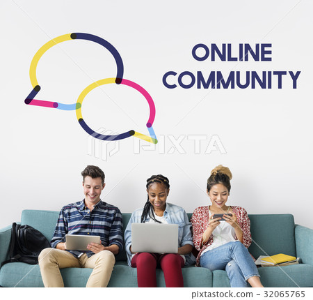 Chat online speech bubble icon Chat online speech bubble icon 32065765