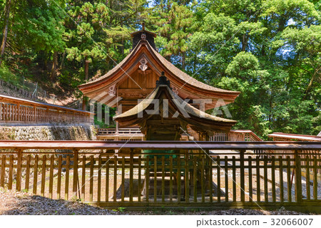 [Nirasaki City, Yamanashi Prefecture] Takeda Hachimangu Main Hall 32066007