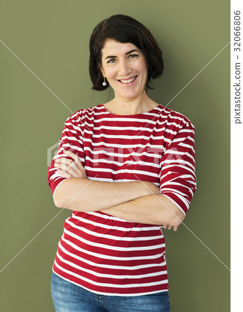 Adult Woman Face Smile Expression Studio Portrait Adult Woman Face Smile Expression Studio Portrait 32066806