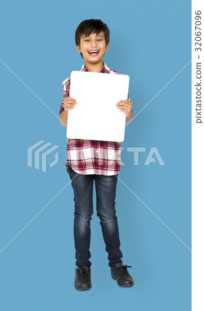 Little Boy Holding Blank Paper Board Studio Portrait Little Boy Holding Blank Paper Board Studio Portrait 32067096