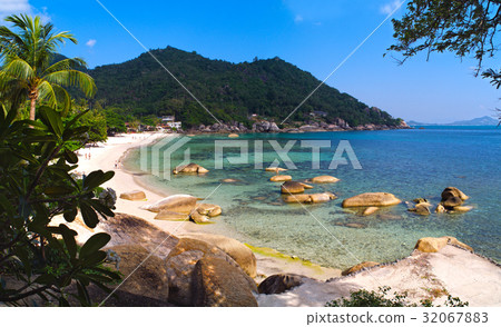 Landscape photo of tranquil Samui island beach 32067883