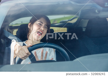 Women's driver to sound horn 32069241