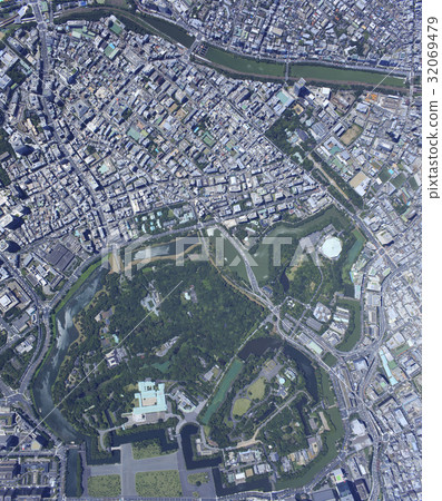 Imperial Palace over Hanzomon / genuine bird's eye view series Imperial Palace over Hanzomon / genuine bird's eye view series 32069479