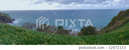 Nishinomi Rishikogashira of Echizen Cape Nishinomi Rishikogashira of Echizen Cape 32072153