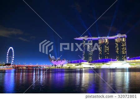 新加坡灣區夜視圖 新加坡灣區夜視圖 32072801