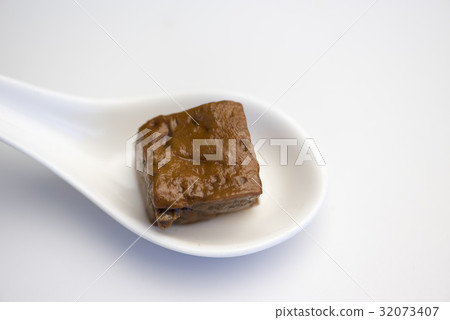 Traditional Asian cuisine-dried tofu Traditional Asian cuisine-dried tofu 32073407