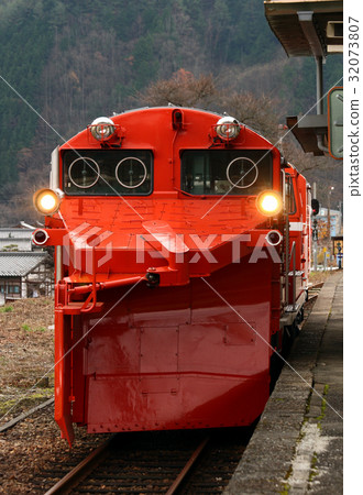 DE15 type Russell car 32073807