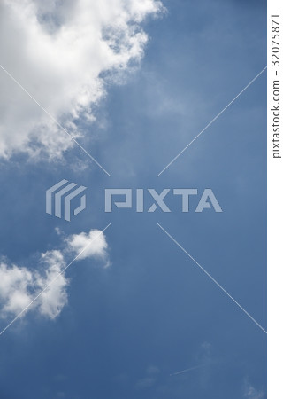 Blue sky Blue sky 32075871