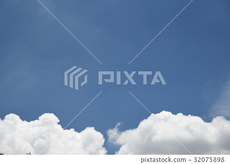 Blue sky Blue sky 32075898