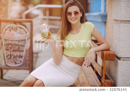 beautiful girl on the street beautiful girl on the street 32076141