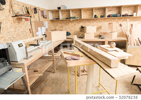 Woodworking tools are in workshop Woodworking tools are in workshop 32078238