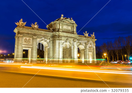 Madrid, Spain at Puerta de Alcala gate at dusk 32079335
