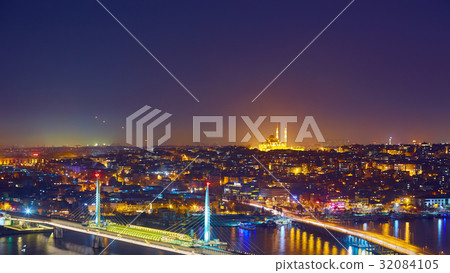 Night lights of Istanbul Night lights of Istanbul 32084105