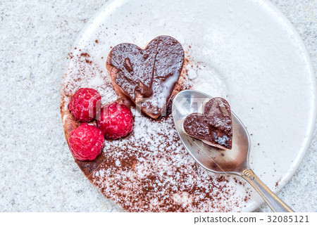 Valentines day dessert with heart shaped chocolate cake 32085121