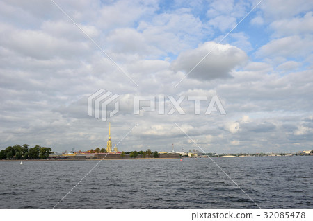 Panorama of the Peter and Paul fortress on the 32085478