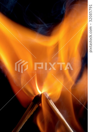 Burning matchstick Burning matchstick 32085791