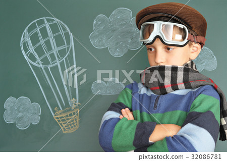 Aeronautics 32086781