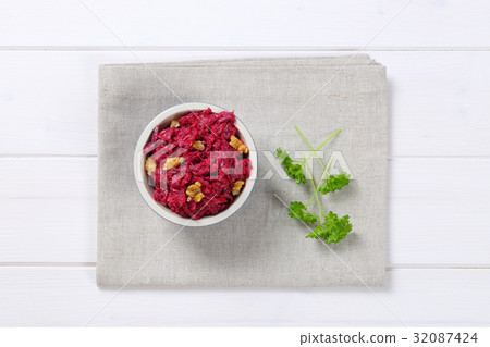 fresh beetroot spread with walnuts 32087424