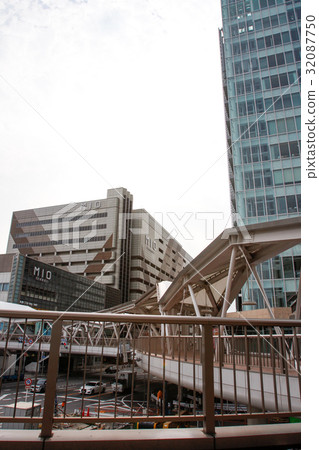 Tennoji Station Ekimae 32087750